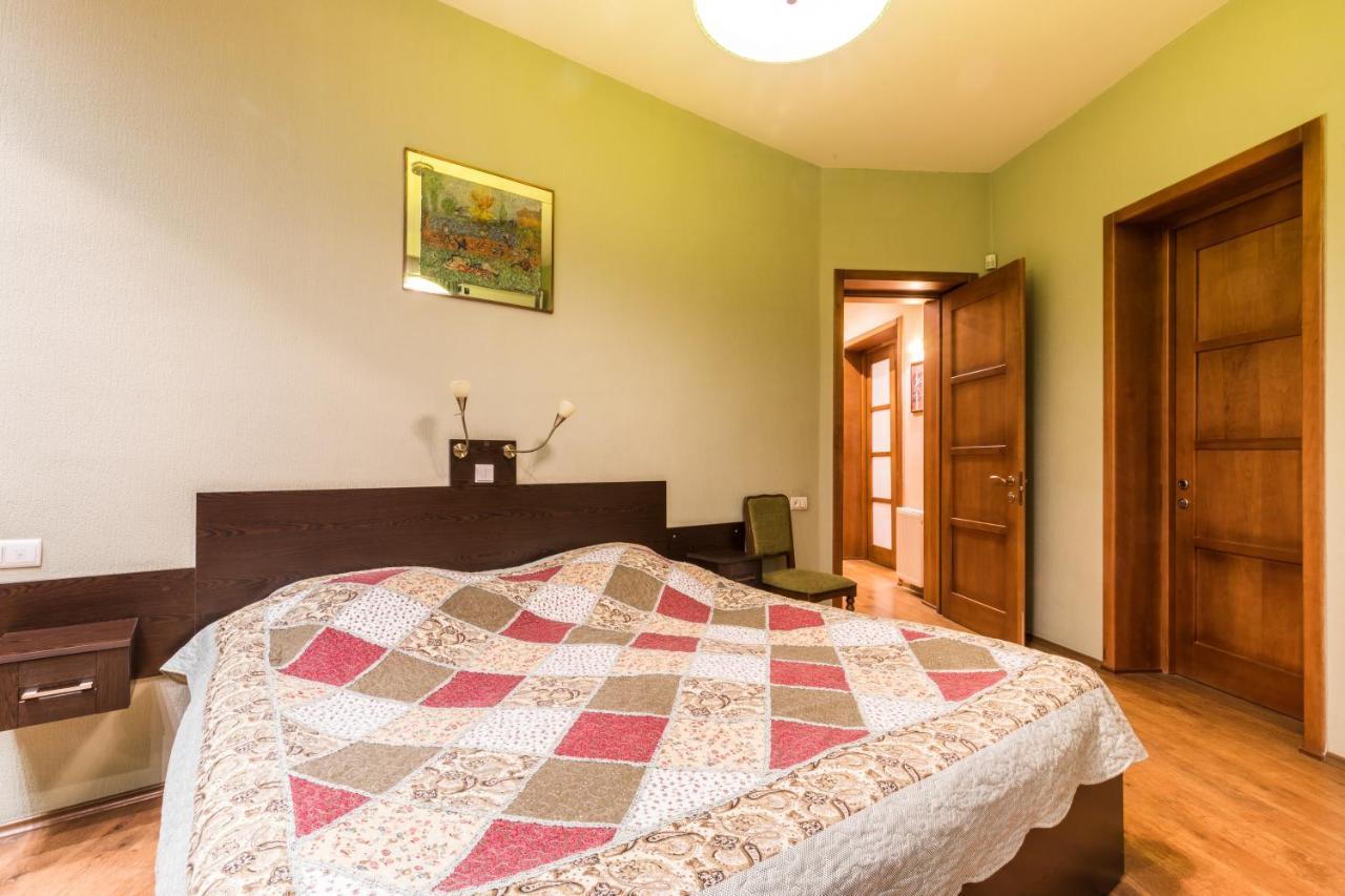 Apartment at 12 Baratashvili street Tbilisi Eksteriør billede
