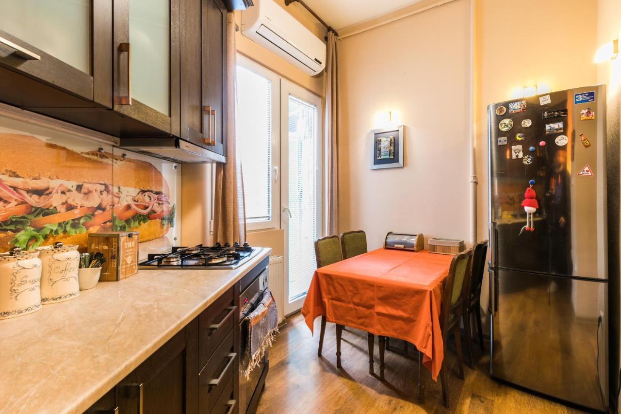 Apartment at 12 Baratashvili street Tbilisi Eksteriør billede